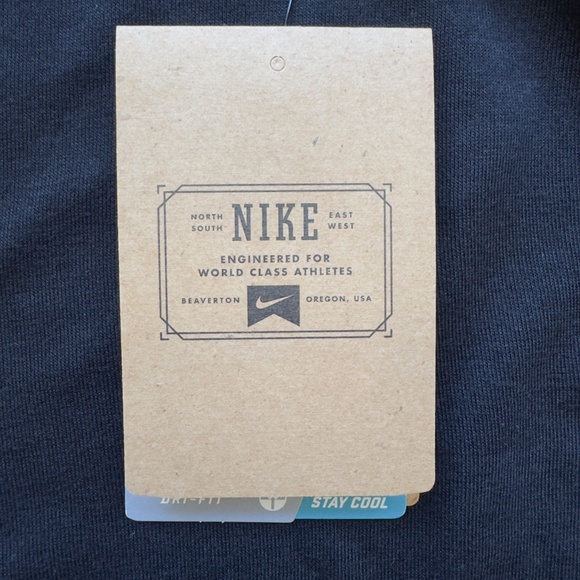 NWT 2012 Nike 6.0 / Action Sports Laura Enever Surf Tee - Black - Large - Picture 4 of 7